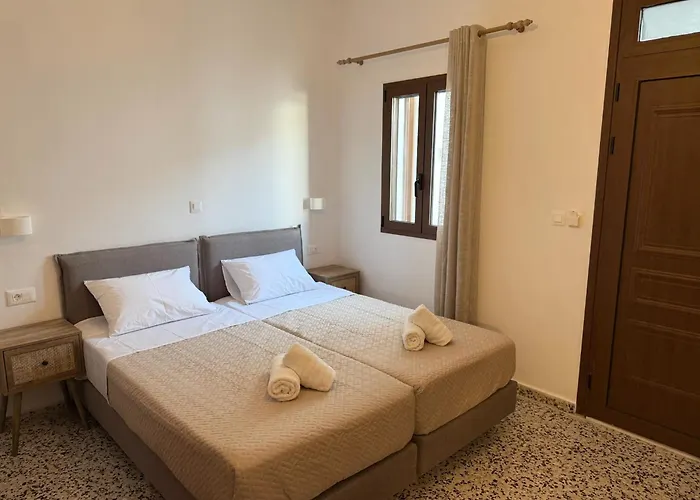 Sarris & Lindos (Rhodes)