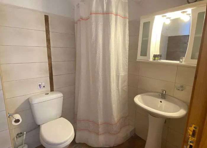 Sarris & * Lindos (Rhodes)