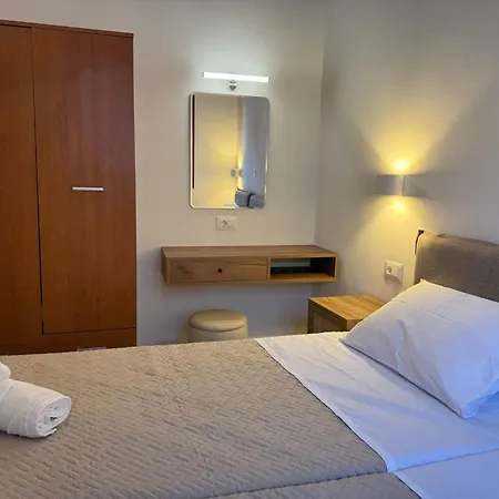 Appartement Sarris &