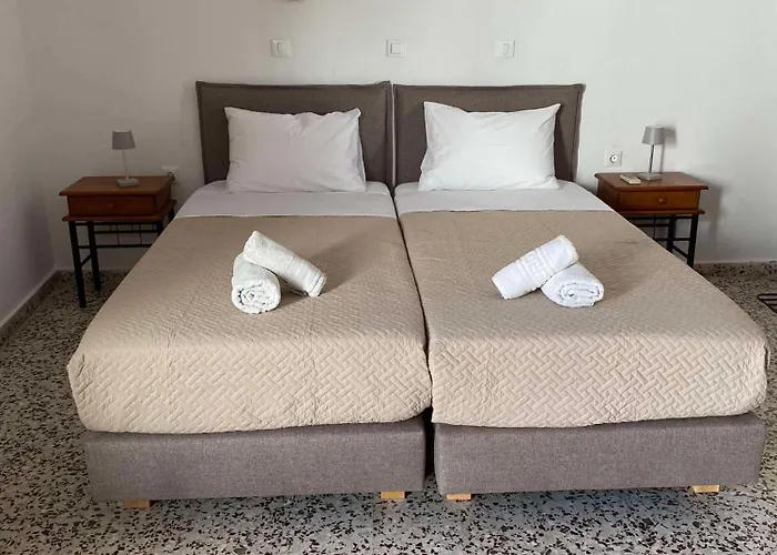 Sarris & * لينثوس