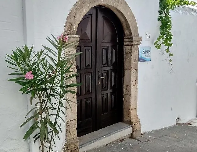 Apartament Sarris & *