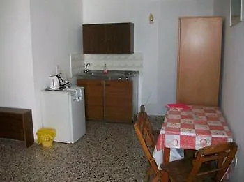 Sarris & Apartament Líndos